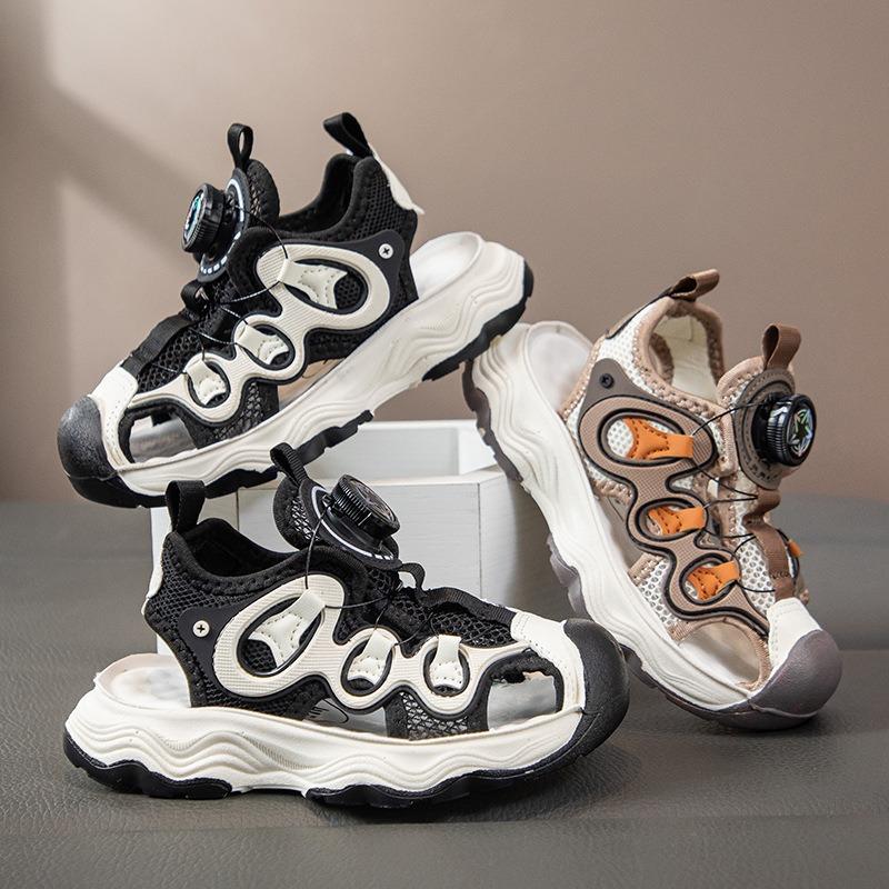 New Summer Boys' Closed-Toe Sandals - Korean Style Breathable Soft Sole Sports Beach Sandals for Kids