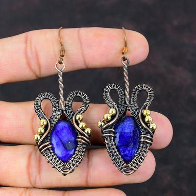 Orecchino Zaffiro Blu Sfaccettato Orecchini Avvolti in Filo di Rame Gioielli con Pietra di Zaffiro Blu Orecchino Designer Fatto a Mano Gioielli in Rame Per Regalo
