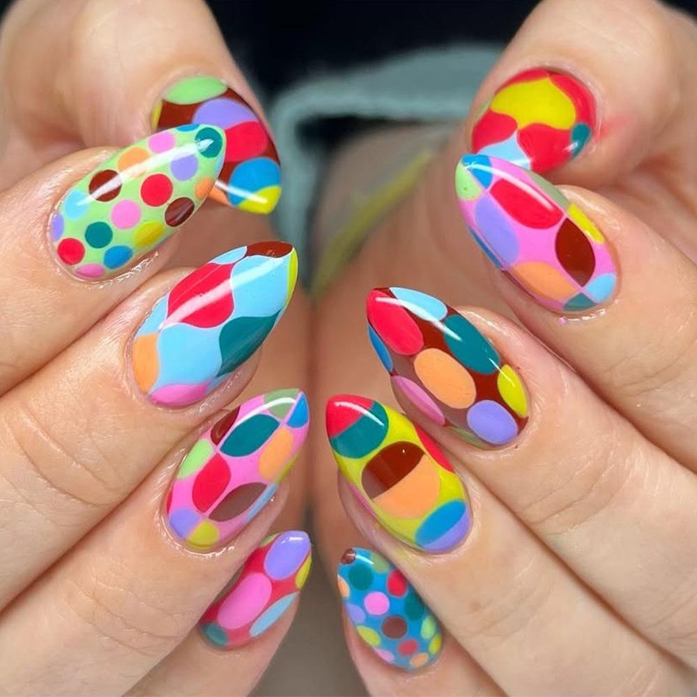 

Sweet Macaron Multi-color Polka Dot Detachable Manicure Tips