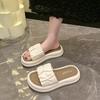 Slippers women's summer wear 2025 new fashion thick-bottomed muffin sandals Internet celebrity non-slip beach folds one-word drag