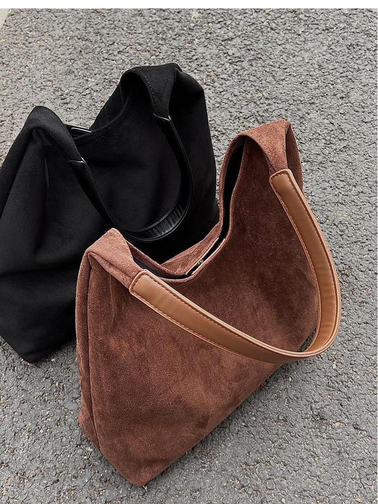 Women's Large Capacity Retro Frosted Shoulder Bag, 2023 Autumn/Winter Collection – Versatile Mother-Child Bucket Style