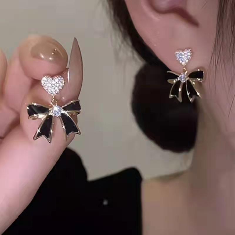 New S925 Silver Needle Black Bow & Heart Earrings - Korean Luxury, Trendy, Simple Elegance for Women