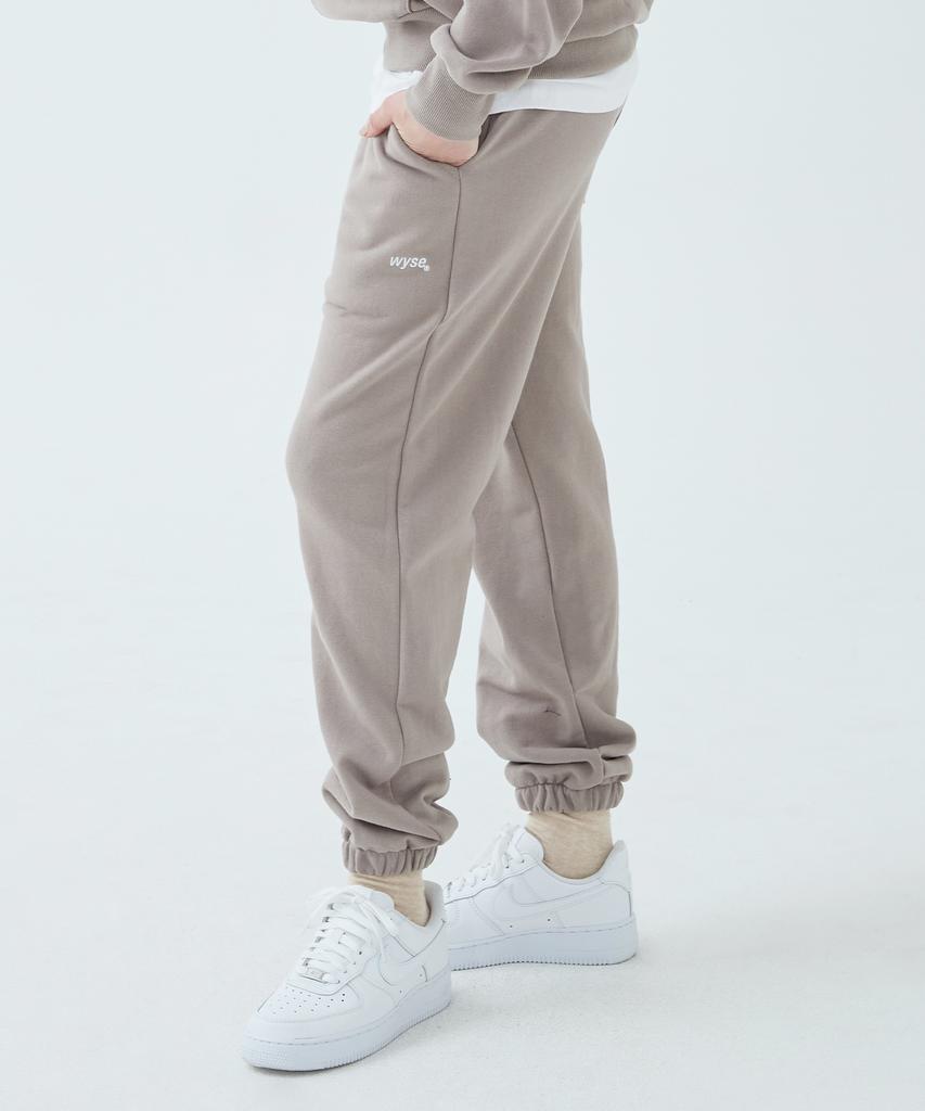 WYSE Logo Training Pants (Mocha)