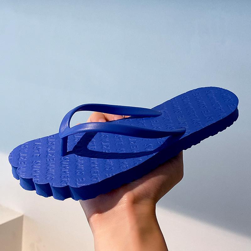 Flip-flops women's summer new non-slip outdoor wear solid color pinched feet seaside beach couple men's cool slippers
