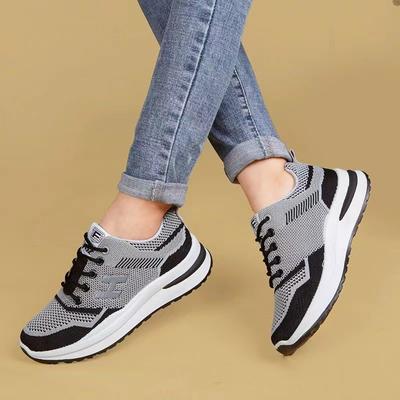 Spring and Summer New Flying Woven Women's Sneakers Fashionable Versatile Running Shoes Mesh Breathable Casual Schoolgirl Shoes