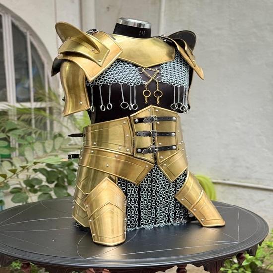 Medieval Women’s Warrior Armor Set  Black Chainmail LARP  Cosplay Costume  Fantasy Reenactment And Festival Gear
