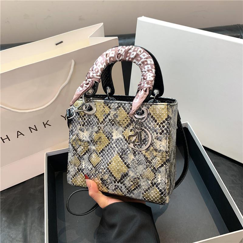 New Fashion Snake Silk Scarf Bag Portable Shoulder Women's Bag