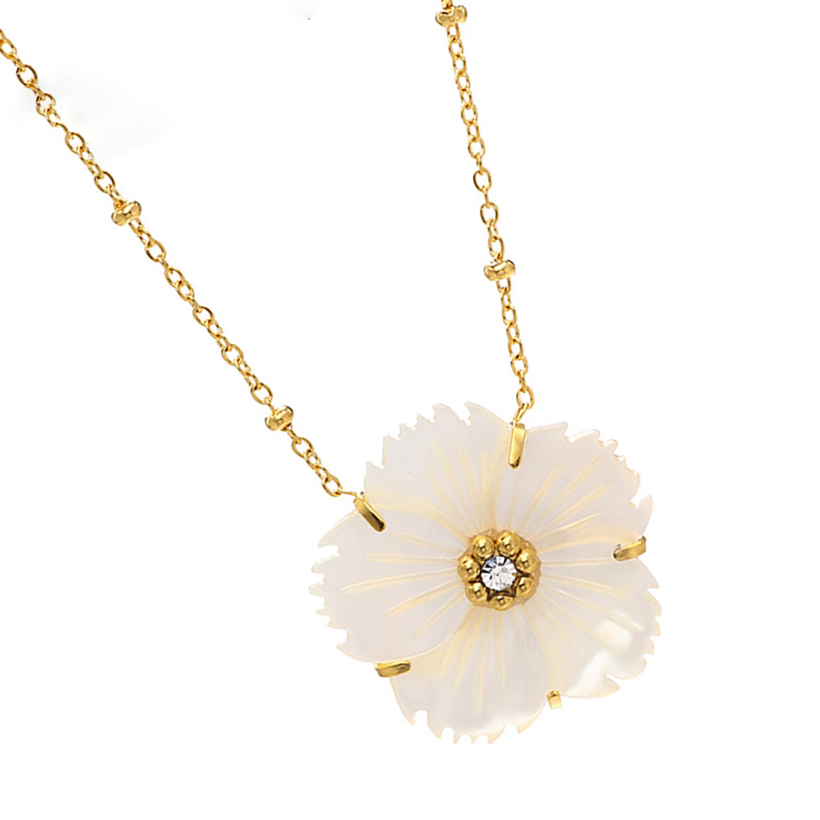 

Fashionable Pearls and Sturdy Alloy Flower Necklace Accessory for Women Suitable for Various Outfits and Occasions B