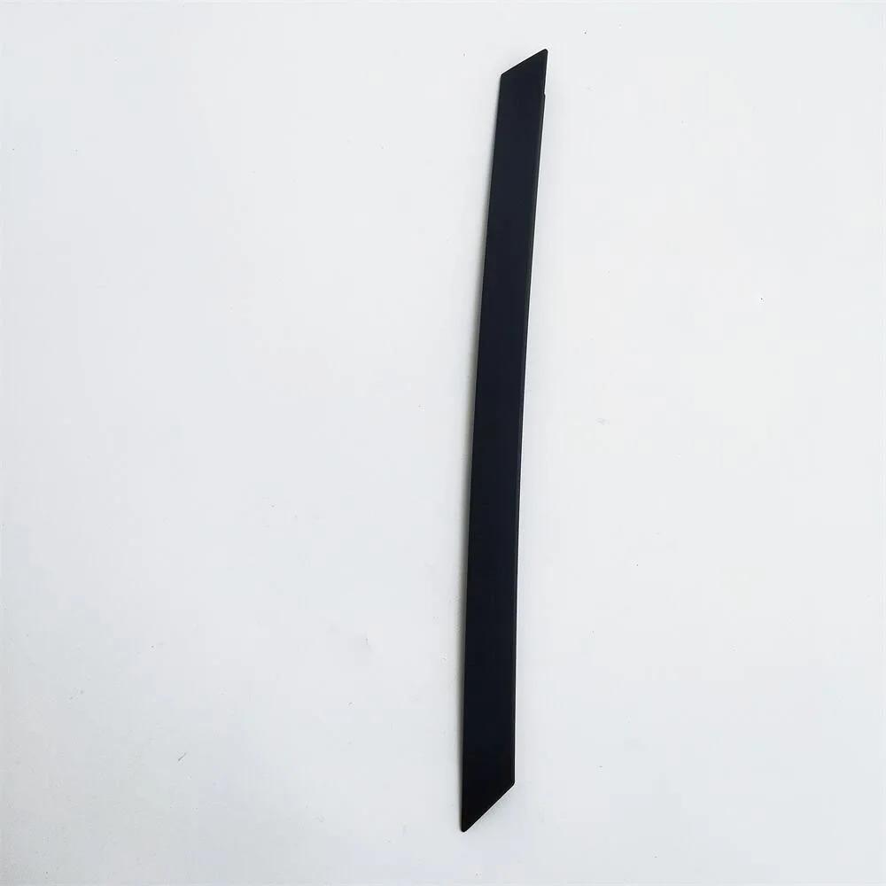 

96765699XT For for Citroen C4L C4 Sega Front door glass chute guide decorative strip Right