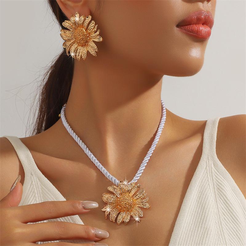 Starfish Pendant and Earrings Set - Ocean Beach Party Jewelry