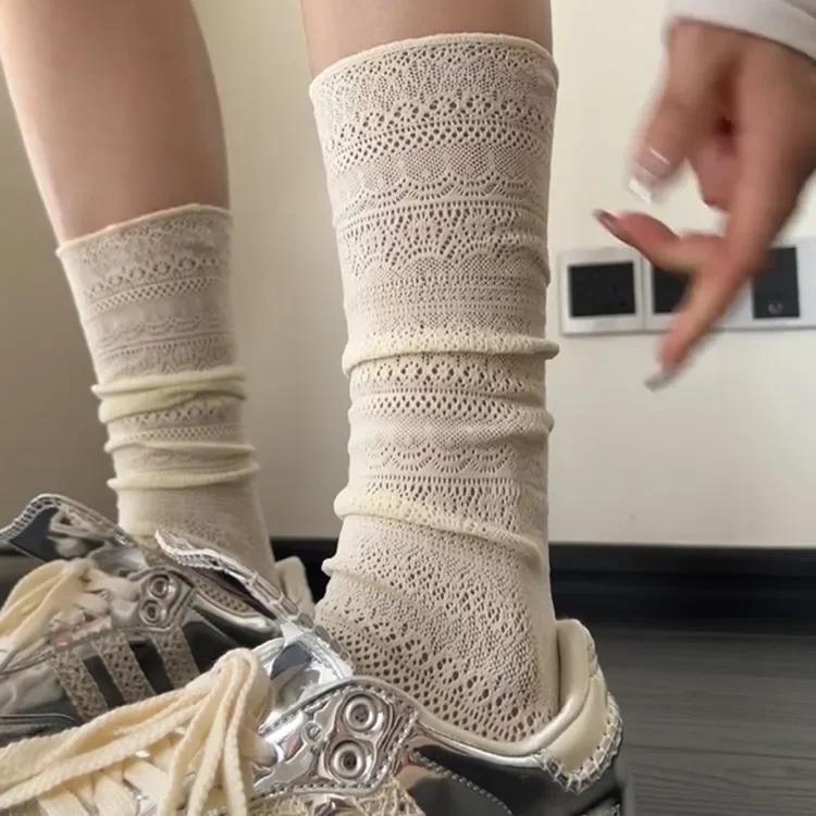 Lolita Sweet Socks Women Mesh Hollowed Out Thin Retro Flower Lace Socks Ladies Calf Socks