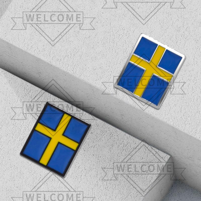 3D Car Stickers Sweden Flag Emblem Auto Steering Wheel Badge Interior Decal For Volvo XC60 V70 C70 XC40 V40 EX30 V60 Accessories