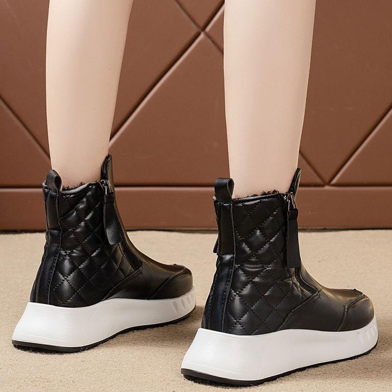 Winter Leather Waterproof Platform Snow Boots for Women Fashion 2025 Novelty Woman Shoes Sale Non Slip Goth New in Plush Ankle