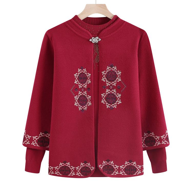 Mother Autumn Knitted Two-piece Cardigan Top Middle-aged and Elderly Women Sweater Bottoming Shirt Autumn and Winter Fashion Long-sleeved Coat.