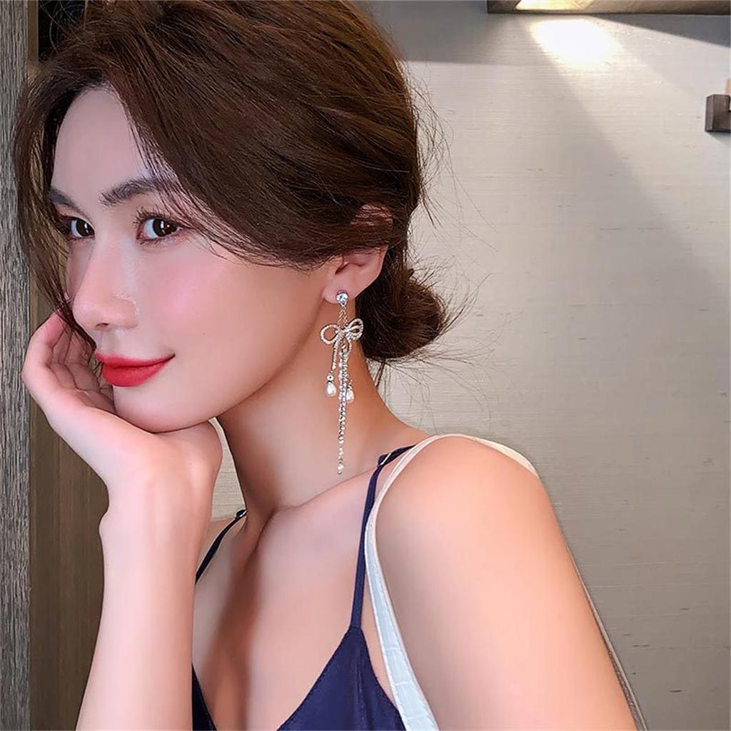 925 Silver Needle Exquisite Bow Light Luxury Pearl Earrings Simple High-end Earrings Temperament Long Tassel Earrings