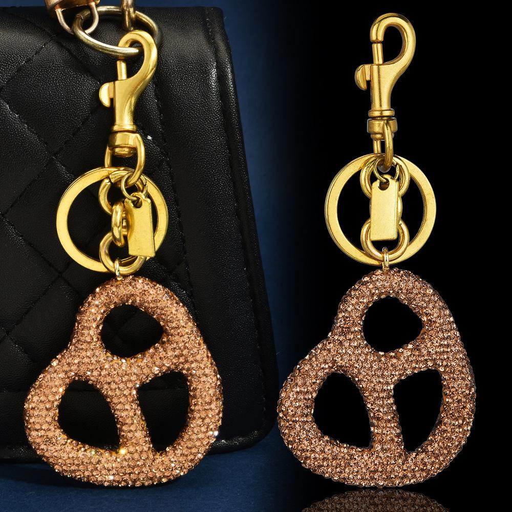 Simulated Cookie-shaped Keychain, Exquisite and Luxurious Style Handbag Pendant, Unique and Creative Niche Product