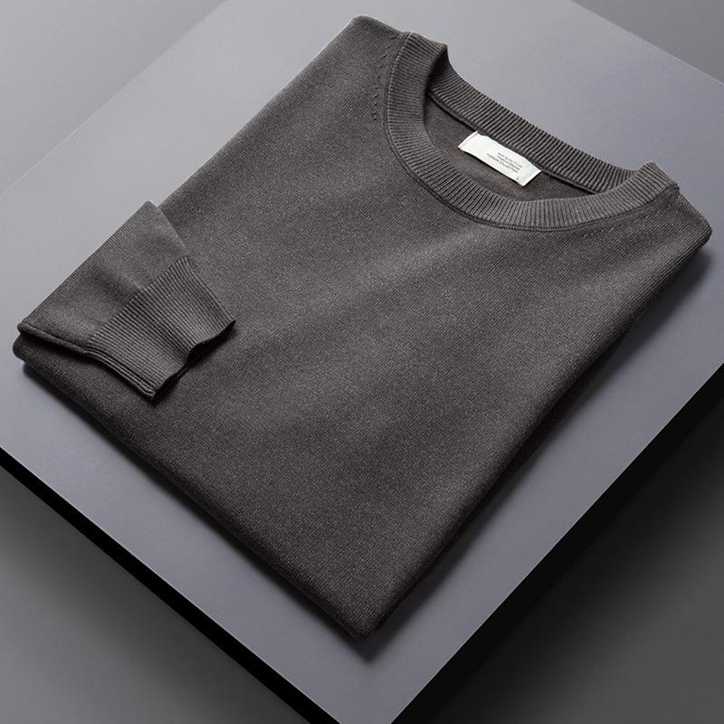 Men's Slim Fit Round Neck Knit Sweater - Long Sleeve, Solid Color, Versatile Base Layer for Autumn/Winter Casual Trend.