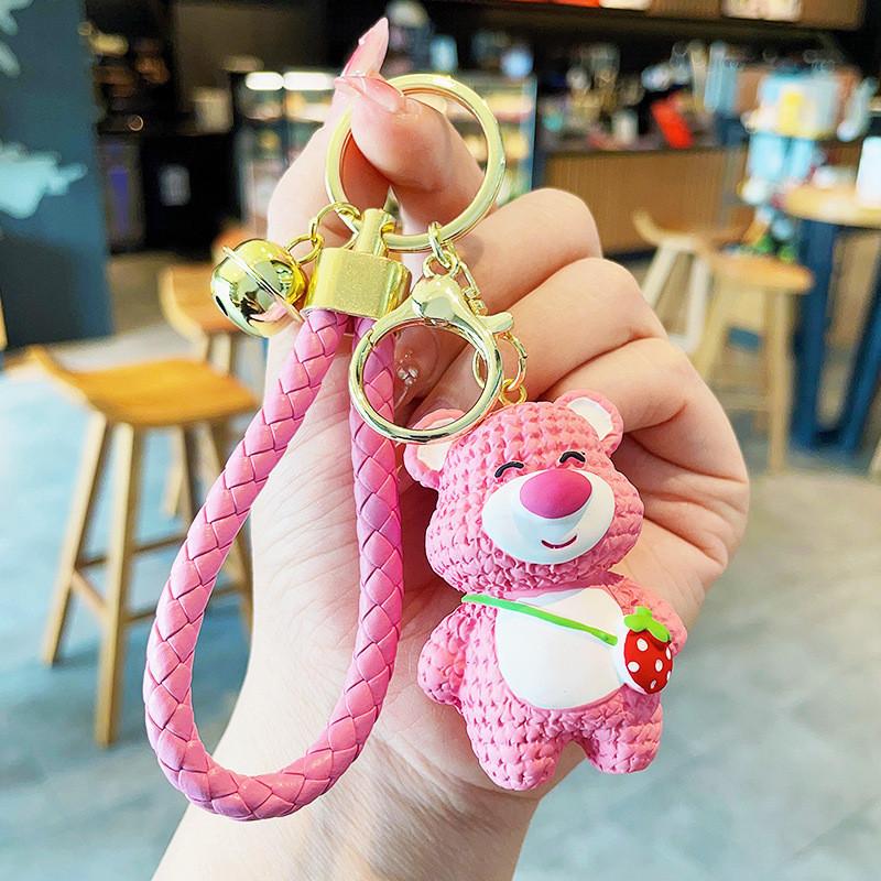 Adorable Cartoon Resin Strawberry Bear Keychain Cute Car Accessories For Women розовый