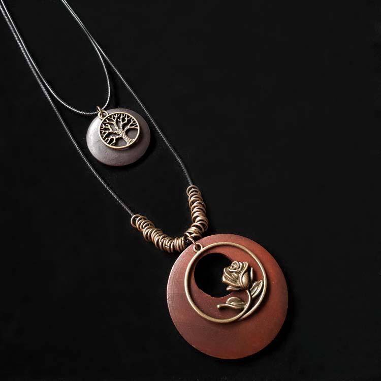 

Етнічний стиль Дерев яний Сплав Чотирилисник Кольє для Жінок