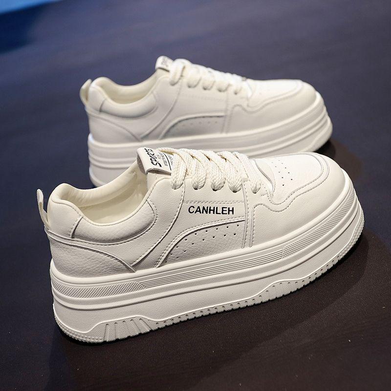 Dámské bílé tenisky se silnou podrážkou zvyšující výšku - korejský styl, lehké, pohodlné, prodyšné, všestranné ležérní boty na podzim.