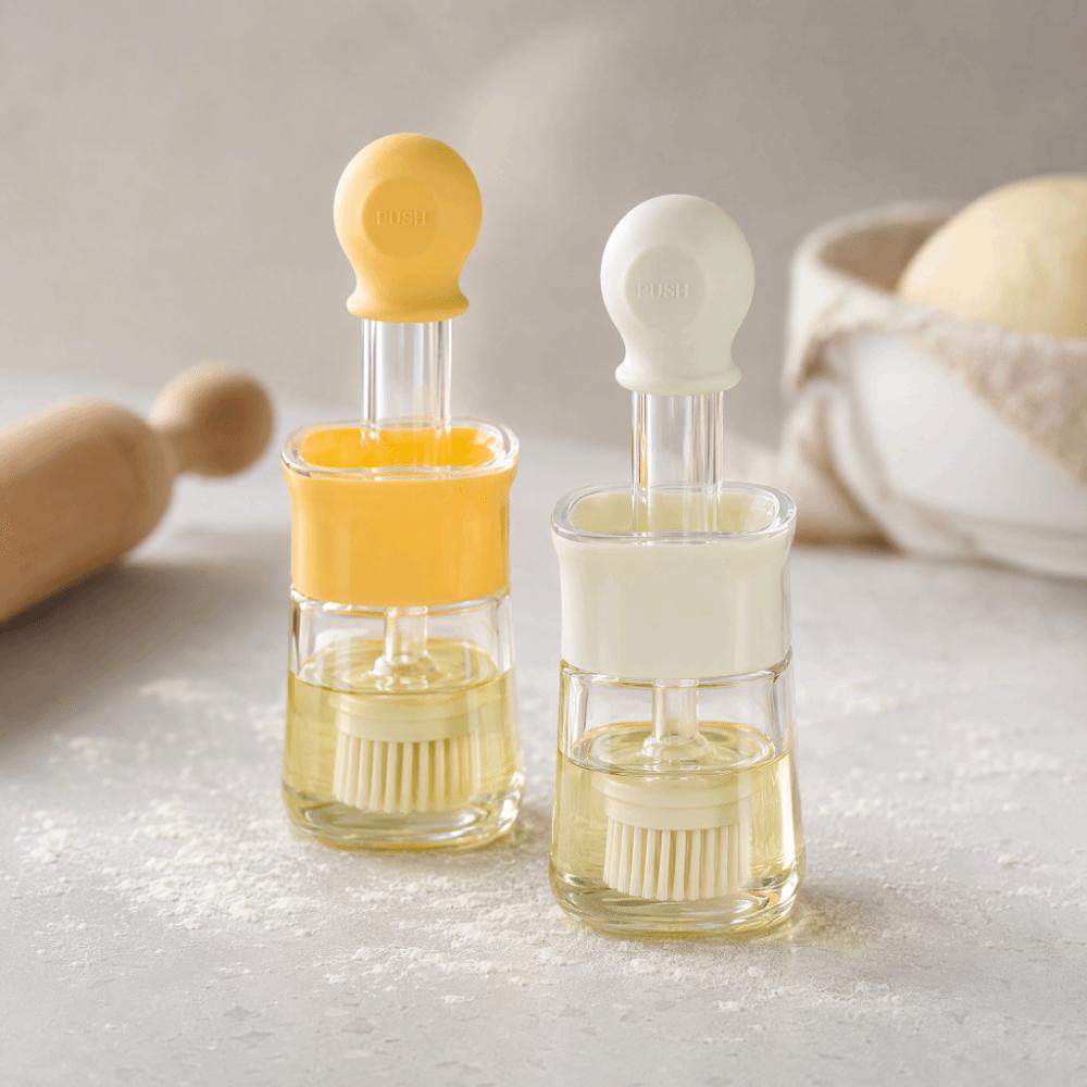 Food Grade 2 in 1 Oil Dispenser Brush 230ml Oil Pot Leak-proof Oil Bottle Kitchen