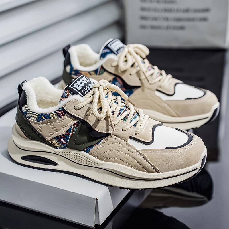 Winter new warm thickened cotton shoes velvet sports shoes non-slip and wear-resistant dad