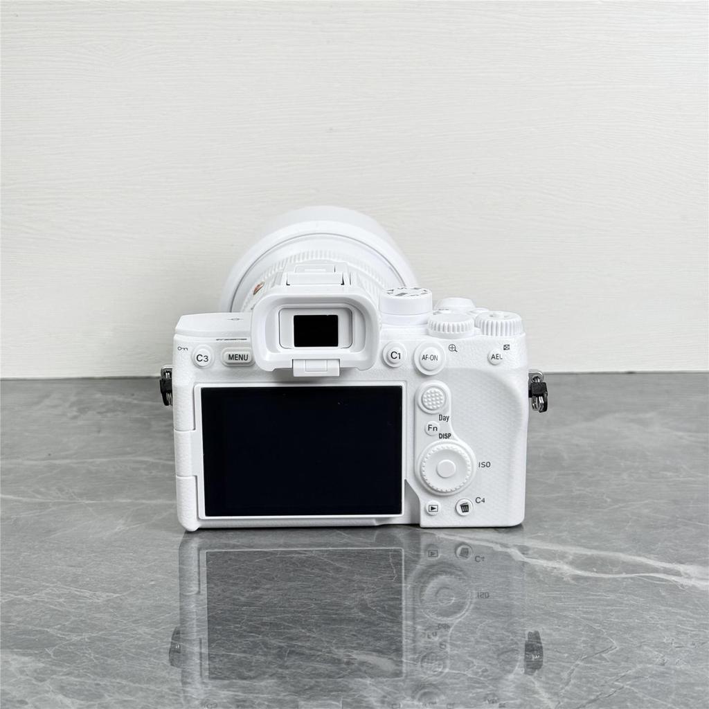 New DSLR Camera Model Display Prop for Photo Studio and Film Set
