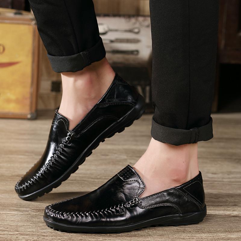 Letnie buty męskie Modne buty na co dzień Oddychające buty samochodowe dla użytkowników Modne leniwe buty Czarne mokasyny