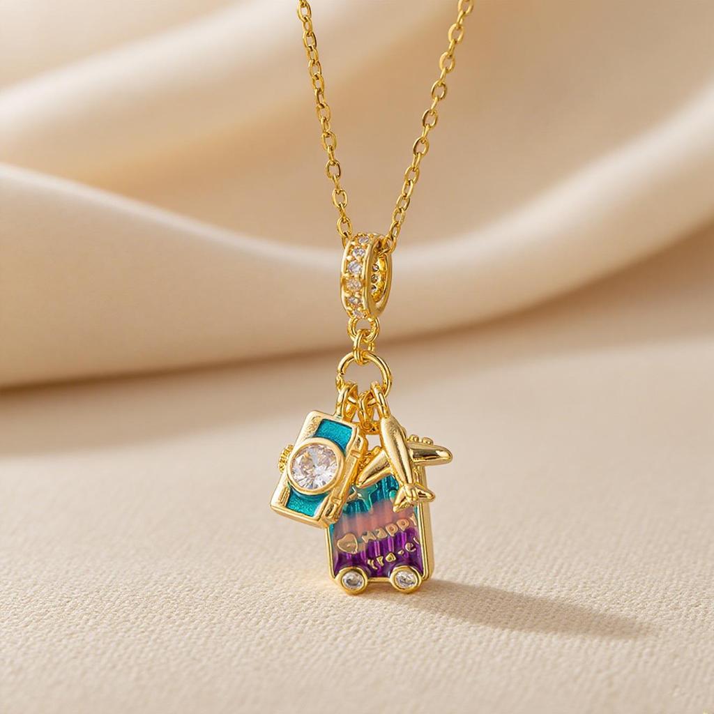Elegant Light Luxury Zircon Necklace for Women - Gold-Plated, Simple Clavicle Chain