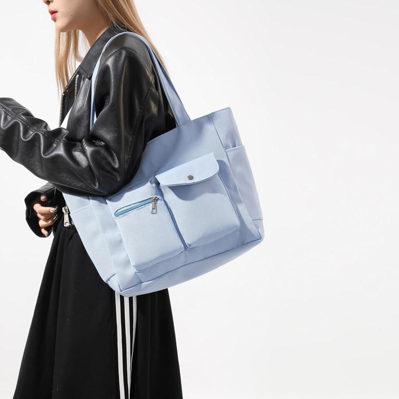 Fashionable Large Capacity Tote Bag For Women Stylish Winter Edition In Black And White