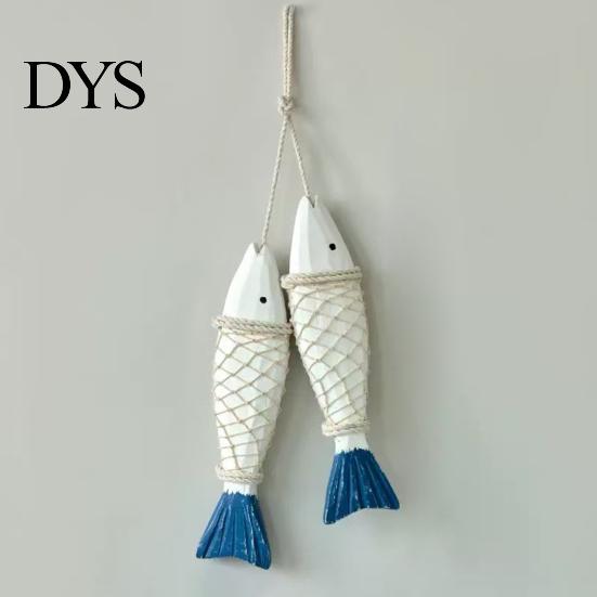 Seaside Wall Hanging Rustic Nautical Wooden Fish Decor, Coastal Beach Style Home Decor Ornament with Fishing Net for Lake House, Bedroom, Bathroom