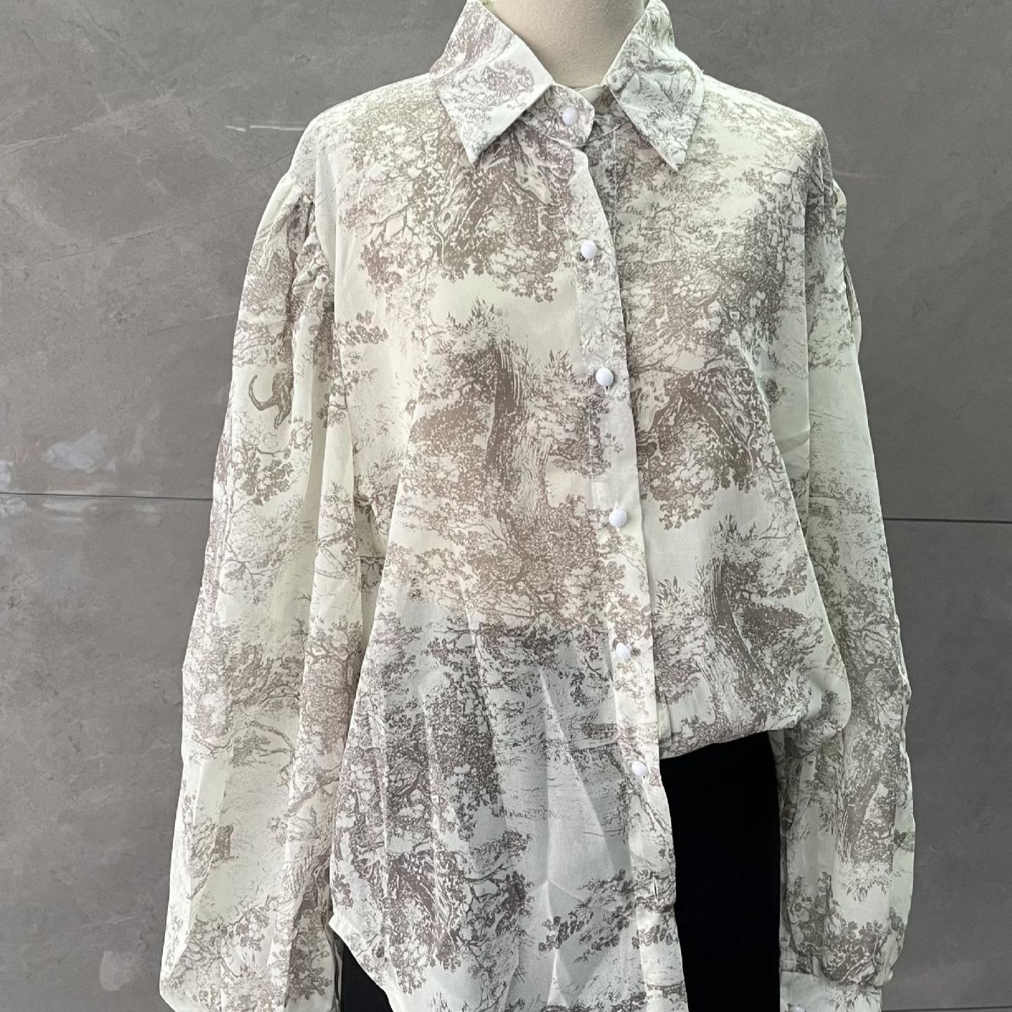 

Women s Retro Floral Puff Sleeve Polo Collar Blouse XXL - Recommended for 135 jin