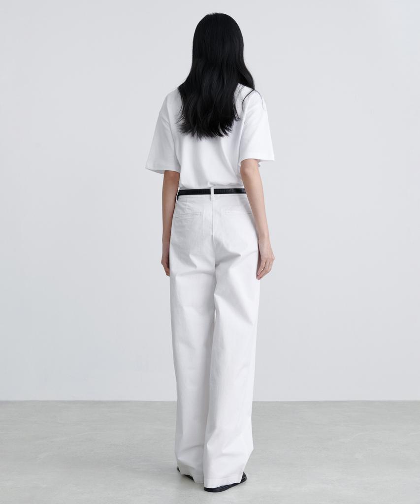MUSINSA STANDARD WOMAN Women'S Reverse Two-Tuck Wide Chino Pants [White]