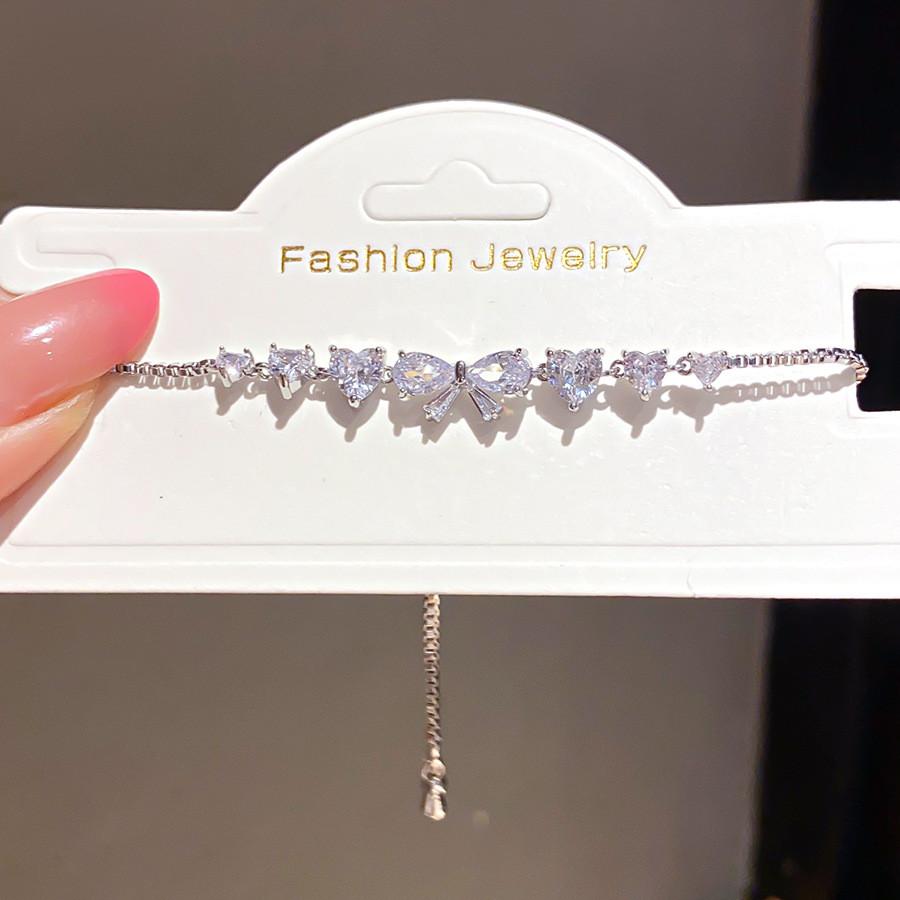 Light Luxury Copper Hand Bracelet Zirconia Butterfly Bow Style For Gift Giving