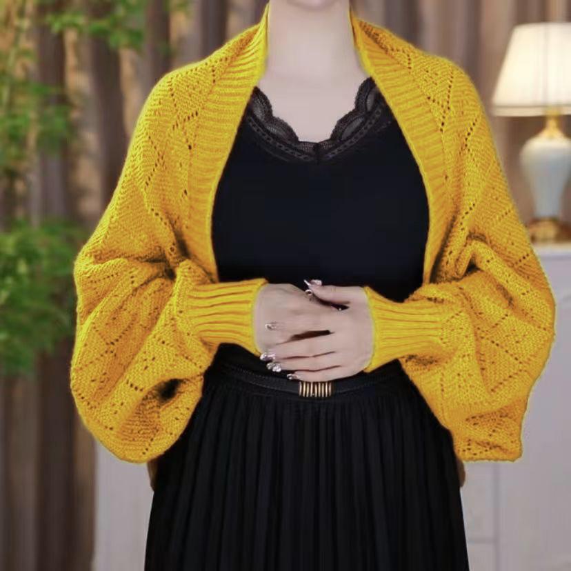 2025 Spring Elegant Knitted Cheongsam Shawl Cardigan - Young, Simple Style