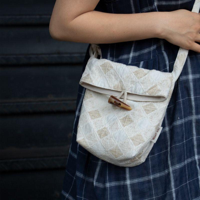 

Want You Original Cotton and Linen Plaid Fan Bag You Shoulder Mobile Phone Bag Niche Retro Artistic Adjustable Cloth Bag Notes