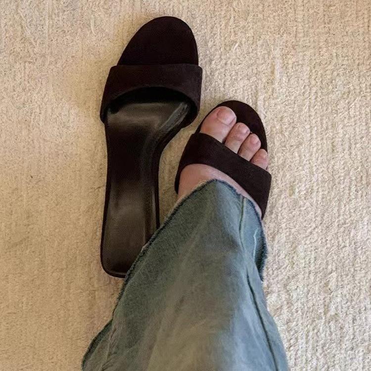 Beautiful wood grain wedge suede one-word slippers for women's summer wear 2025 new French sandals one-and-a-half-word slippers