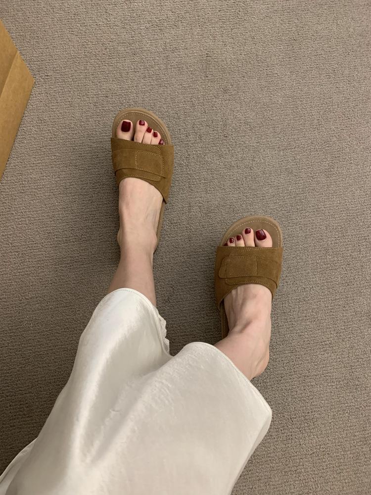 

Нишевый дизайн однословные шлепанцы на плоской подошве женские носят универсальные повседневные приморские каникулы пляжная обувь 40 коричневый