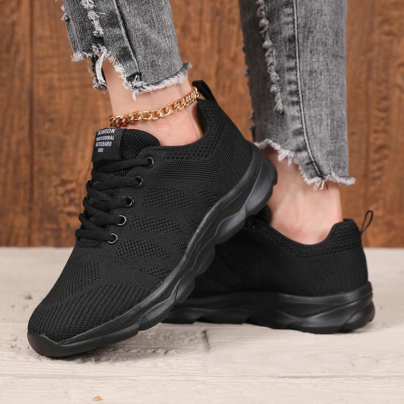 Large size spring sports shoes women's shoes running shoes mesh breathable travel shoes female students soft sole breathable and comfortable