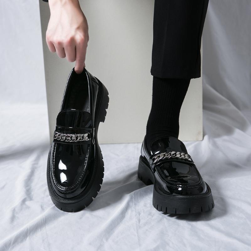 Sur-chaussures mocassins, petites chaussures en cuir, chaussures en cuir brillantes rehaussées à semelles épaisses style britannique, chaussures décontractées