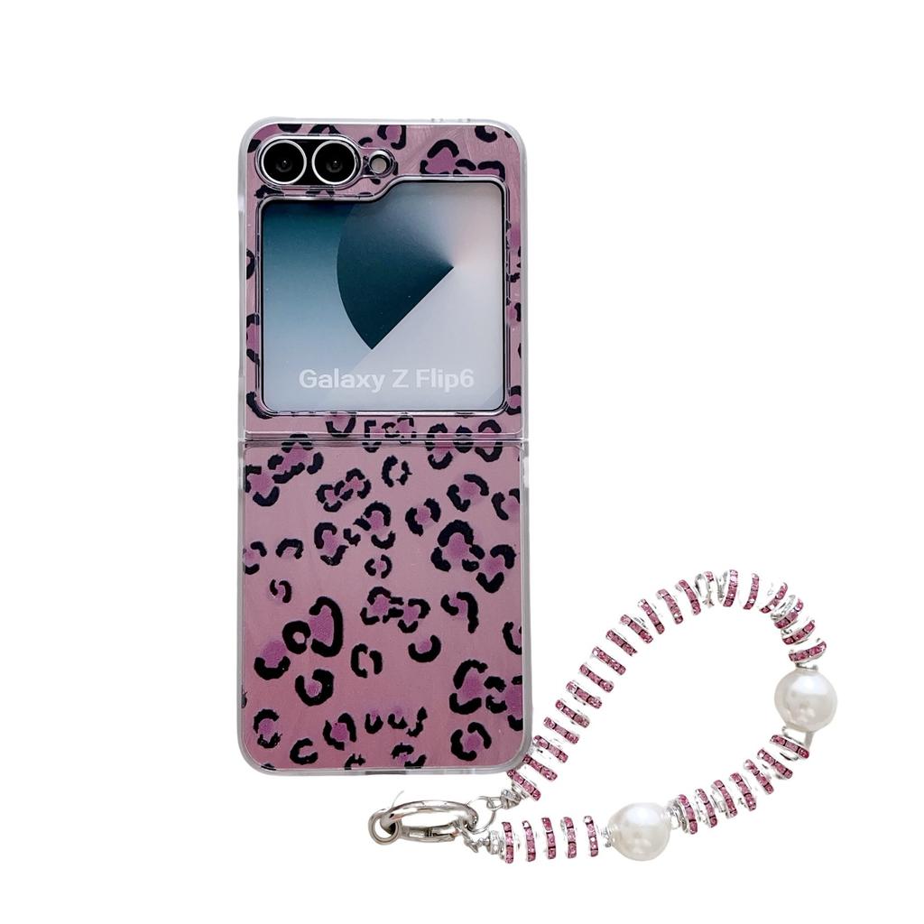Applicable to Samsung ZFlip6 folding leopard print phone case zflip5 pearl bracelet pocket2 protective case hard case