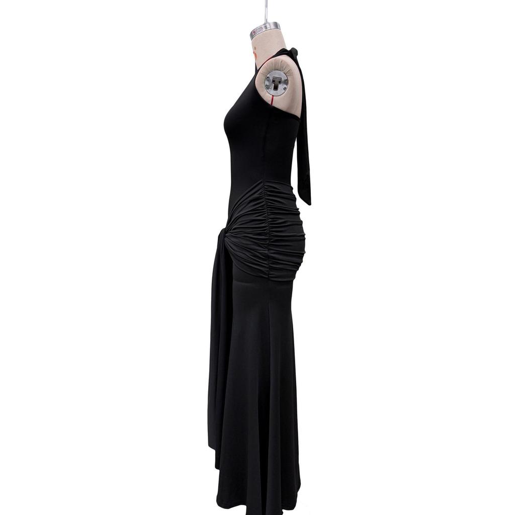 2026 European & American Women's Sleeveless U-Neck Slim-Fit Evening Gown with Waist-Cinched Ribbon