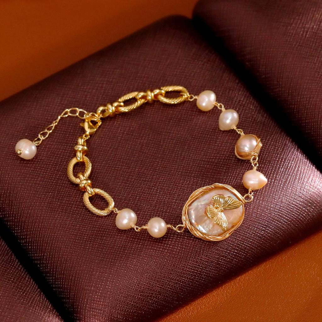 Baroque Freshwater Pearl & Butterfly Bracelet - Unique, Fashionable, High-End Jewelry for Women
