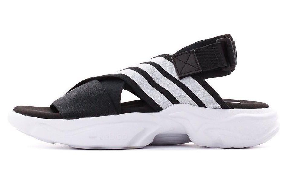 Adidas Magmur  Черно-белый  Женские EF5863 38
