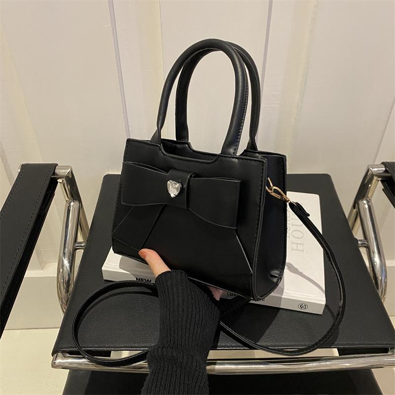 

Ретро модная сумка женская новая весенняя текстура нишевая сумка через плечо корейская сумка женская