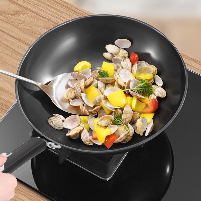 Kangbache Yuechu 32cm Iron Wok