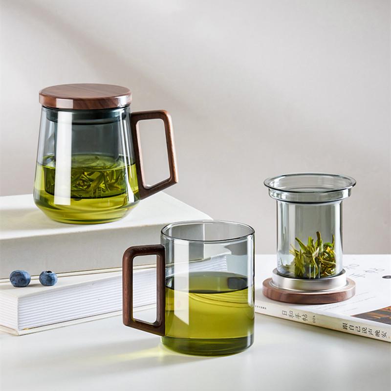 Luxury Smoky Gray Borosilicate Glass Tea Infuser Cup with Wood Handle