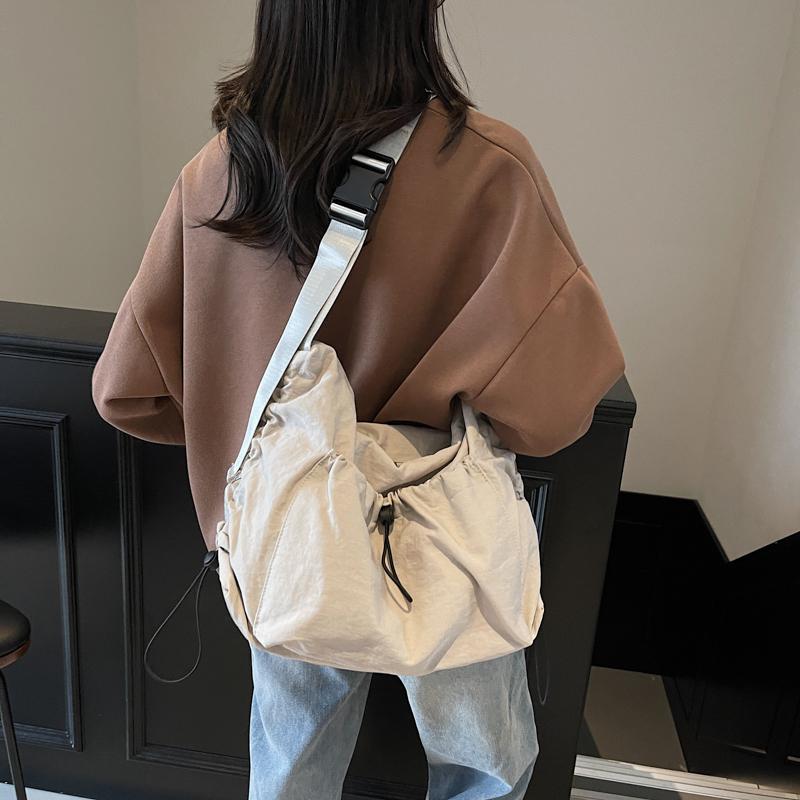 Crossbody Bag Women's Large Capacity Dumpling Bag Solid Color Shoulder Bag Student Class Bag