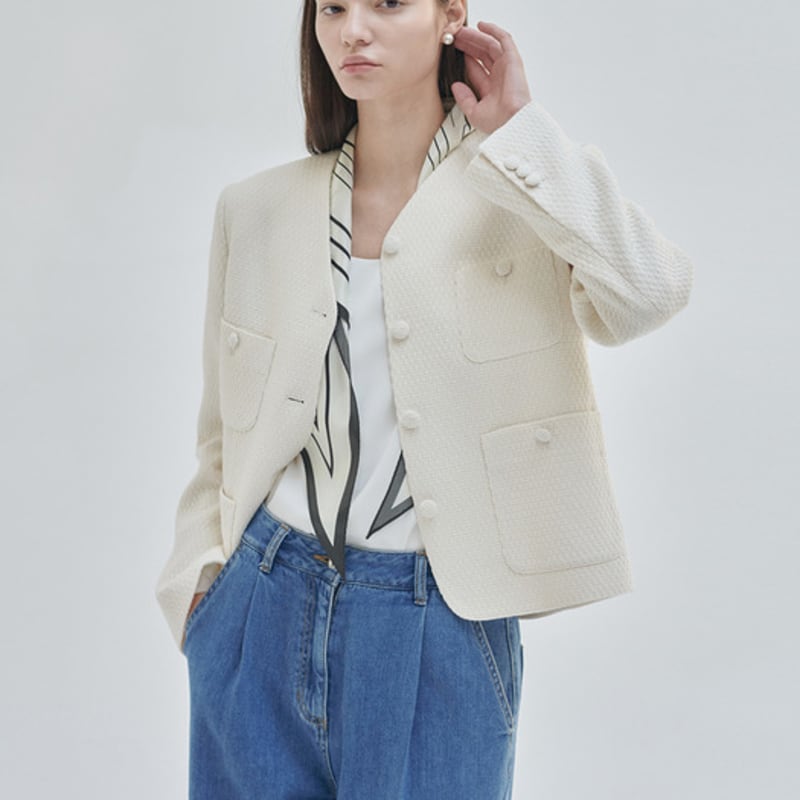 

NILBY P 24SN lettering silk scarf [IV] ivory