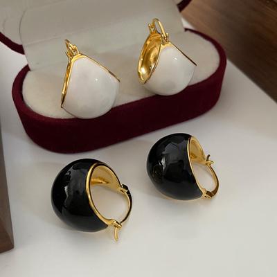 Emaille Tropfen Glasur Ball Ohr Schnalle Licht Luxus Atmosphäre High-End Hong Kong Stil Retro Einzigartige